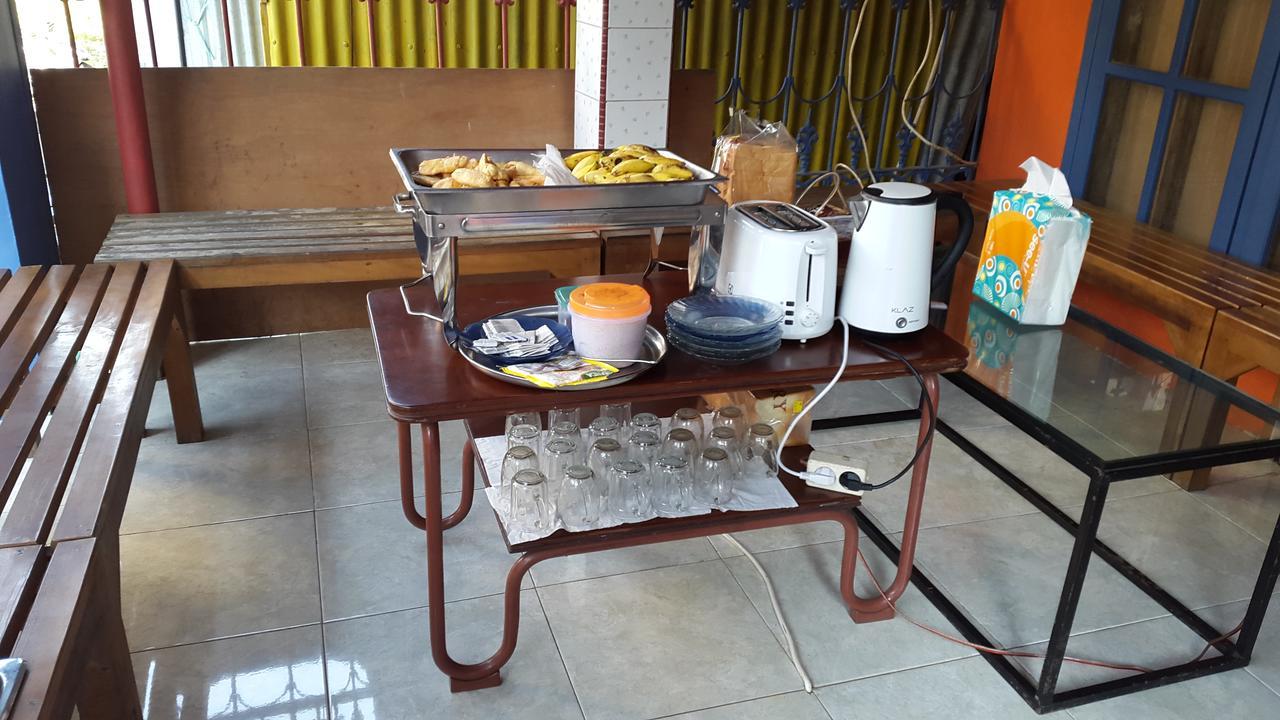 Centro Hostel 라부안 바조 외부 사진