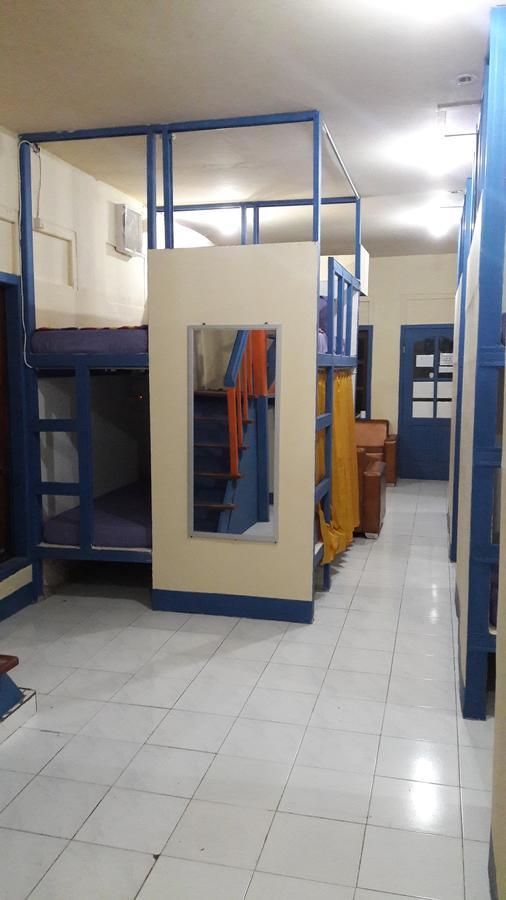 Centro Hostel 라부안 바조 외부 사진